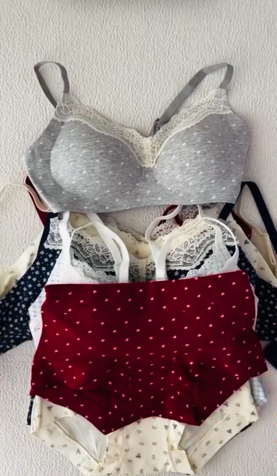 Lace Lingerie Set – Embroidered Bra & Panty | Lingeress
